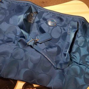 Coach Signature Packable Weekender Bag Set